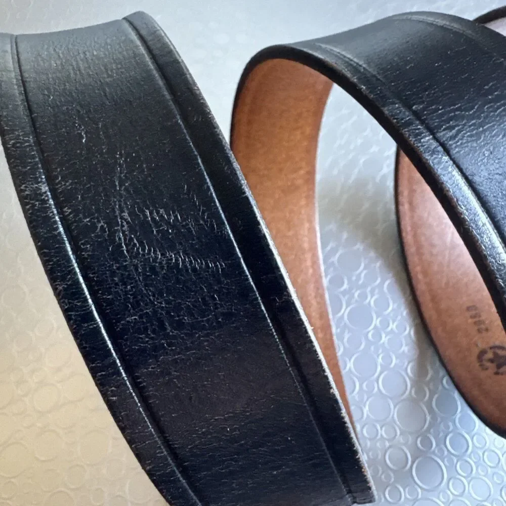 Vintage Leegin Black Leather Belt Style 2950 USA Interchangeable Size 42 Classic
